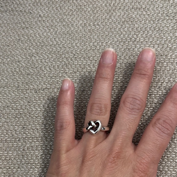 James Avery Silver Heart Knot Ring - Picture 5 of 6